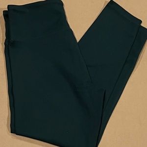 **emerald** leggings size large like new